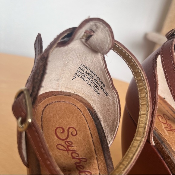 Seychelles Women’s Thyme Wedge Brown Suede Sandal Size 7 - Picture 3 of 9